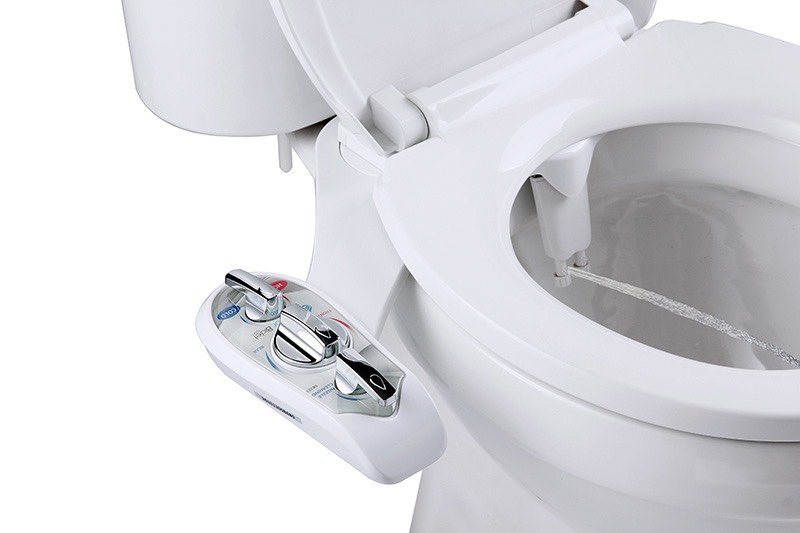 high-tech-toilet