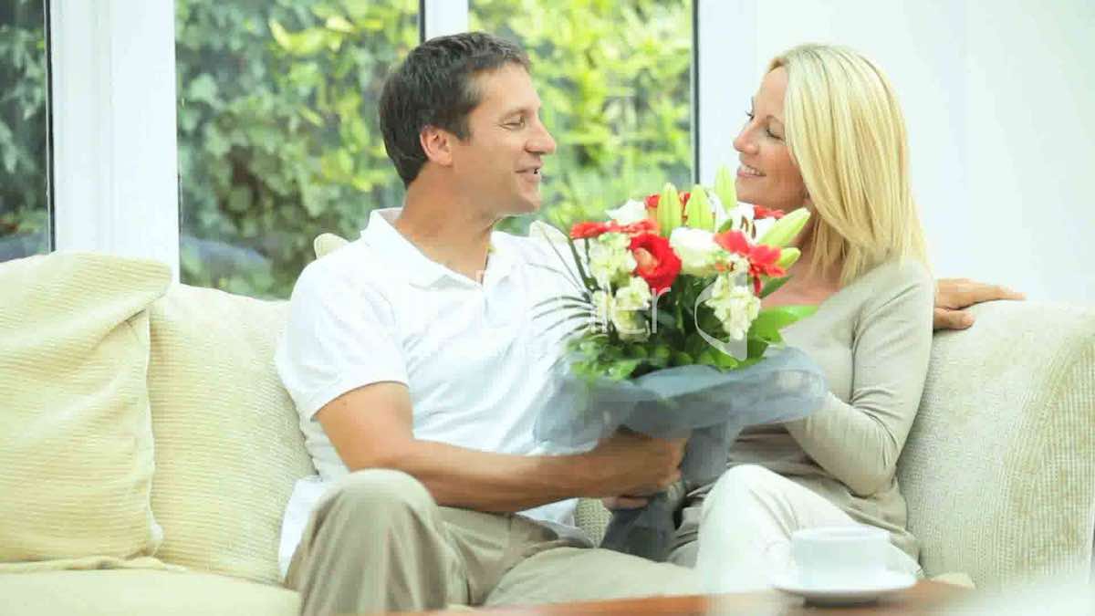 Ten Things To Do For Your Wife Every Year Elmens