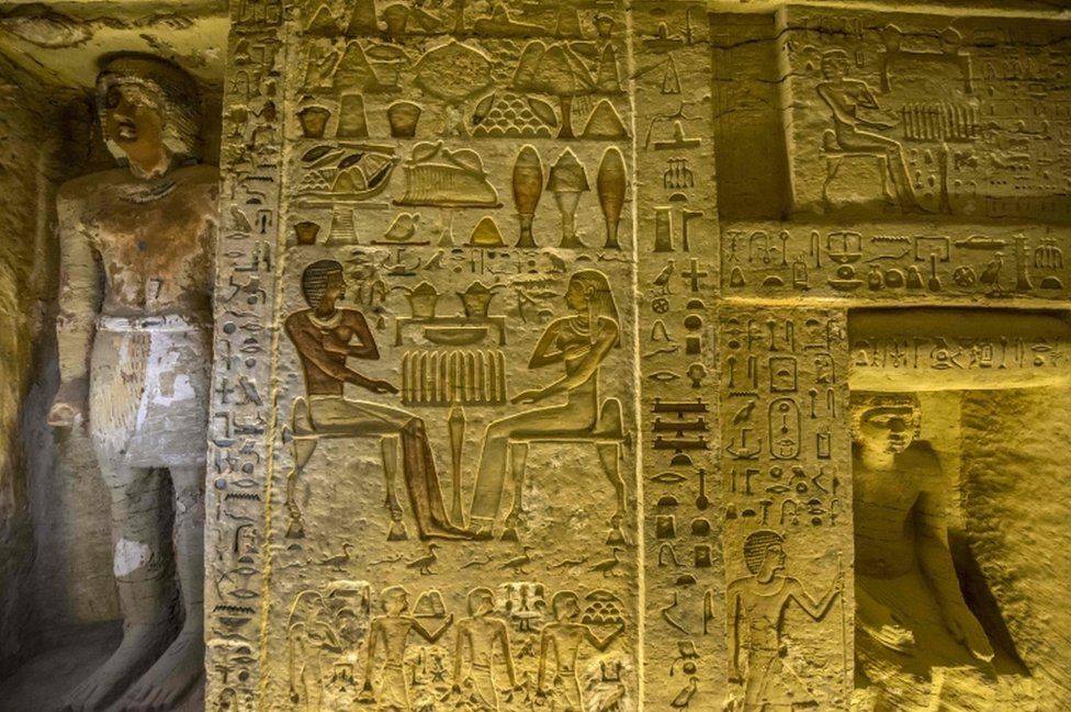 Oldest Intact Tomb Discovered in Egypt 5