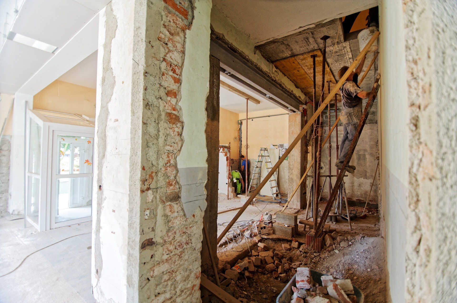 6 Tips to Completely Remodel Every Corner of Your Home