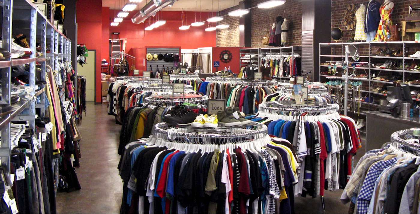 6 Tips for Choosing the Best Wholesale Clothing Vendor - ELMENS