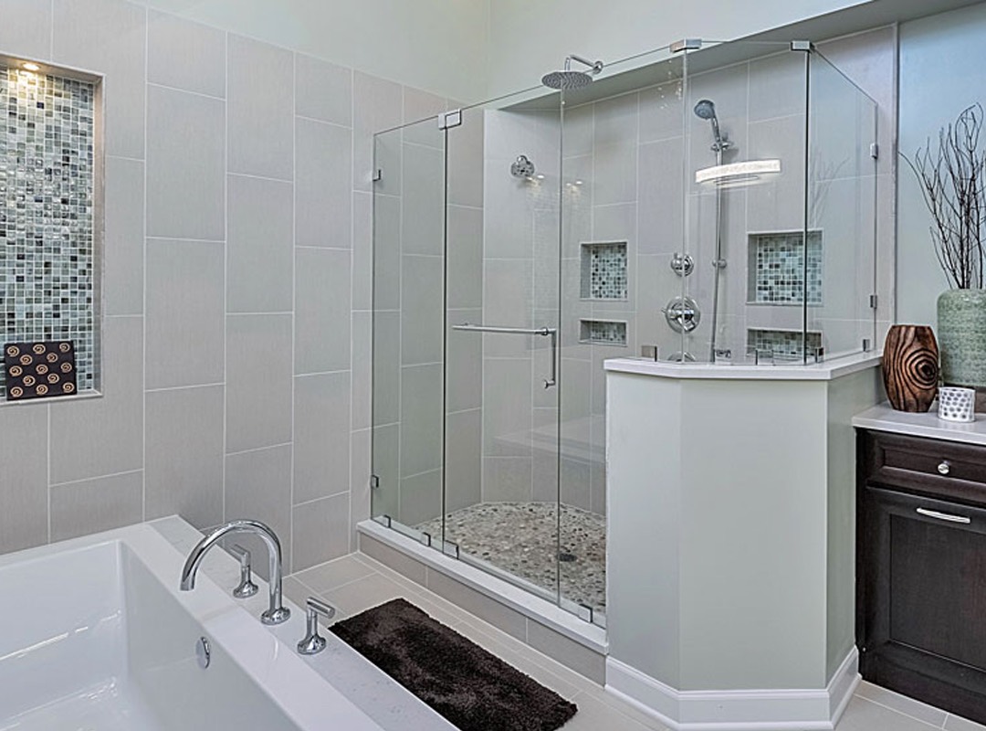 Professional Tips for Designing Small Bathroom Interior
