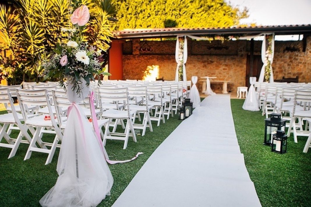 Tips to Keep in Mind While Hiring Party Hire Companies Tips to Keep in Mind While Hiring Party Hire Companies