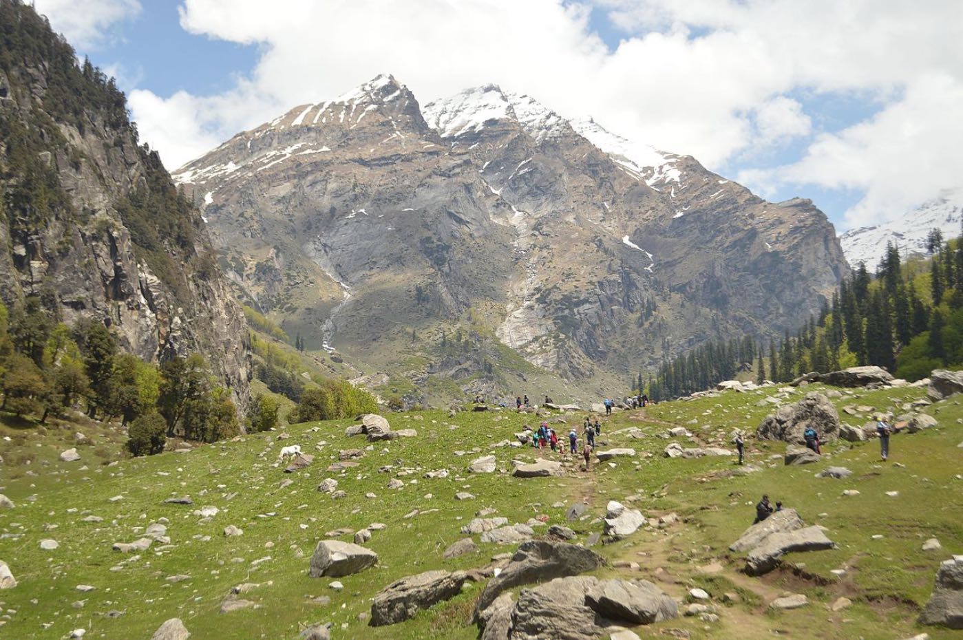 hampta pass and chandratal trek