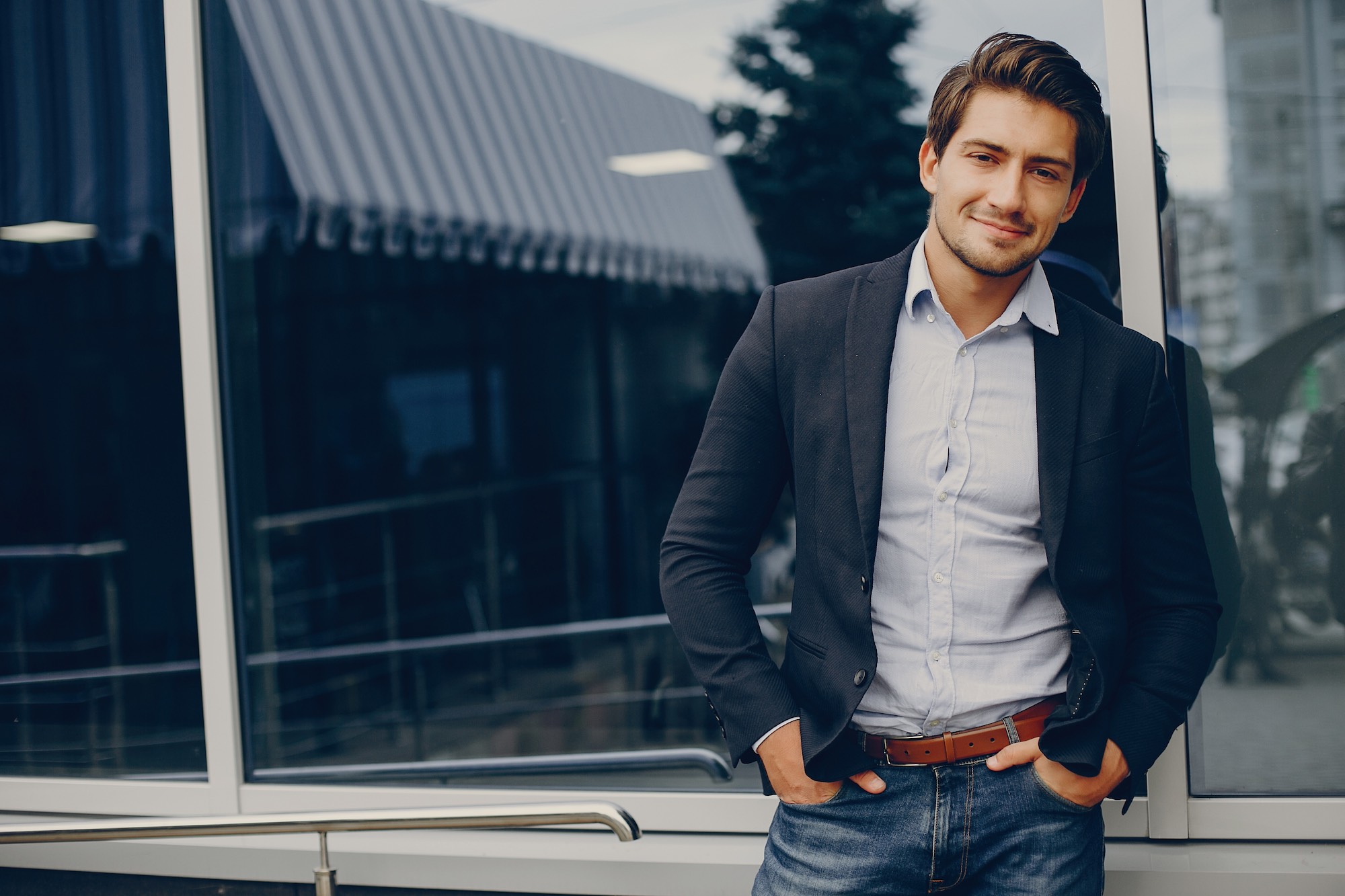 5 Tips to Dress Cool for Work