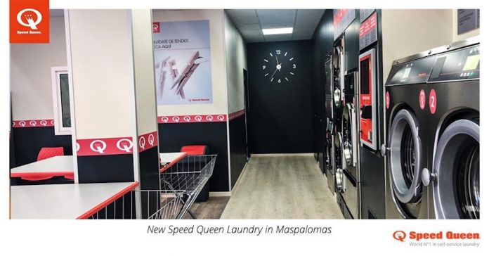 What are the benefits of investing in a Laundromat?