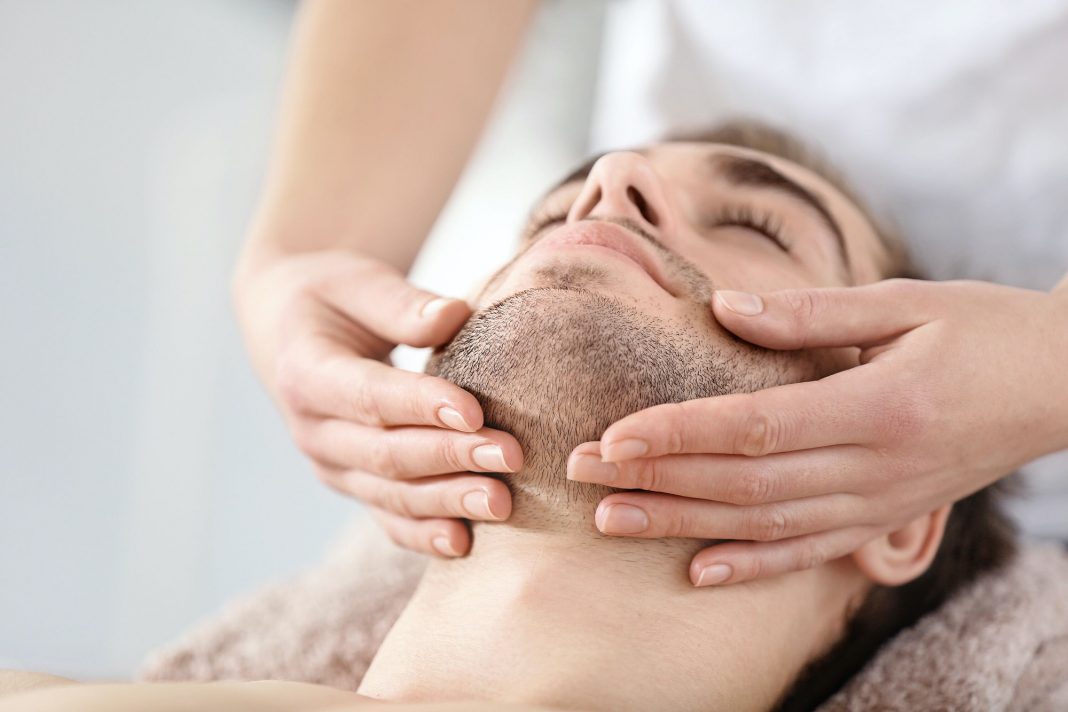 Men’s face massage