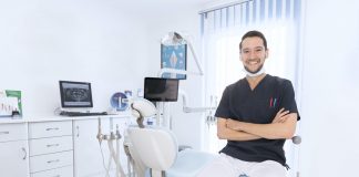 Tips for Pursuing a Career in Dentistry: From High School and Beyond dentist