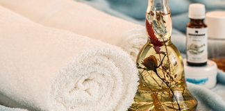Which is the best Ayurvedic hair oil? essential oil