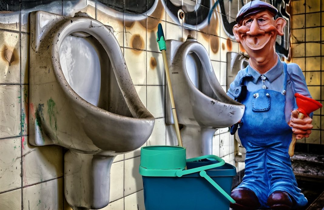 Plumber Toilet