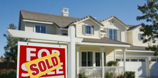 What Does the Process of Selling a House Involve?