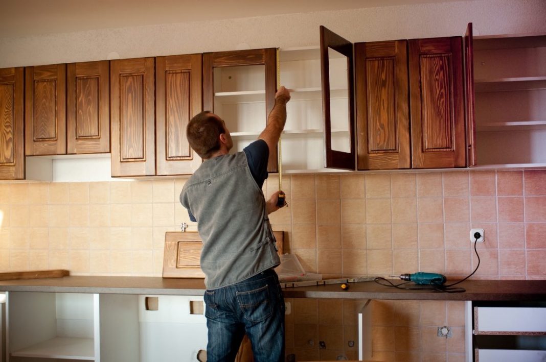Luckily, it is easy to change up your cabinets and give your kitchen a fresh look. 