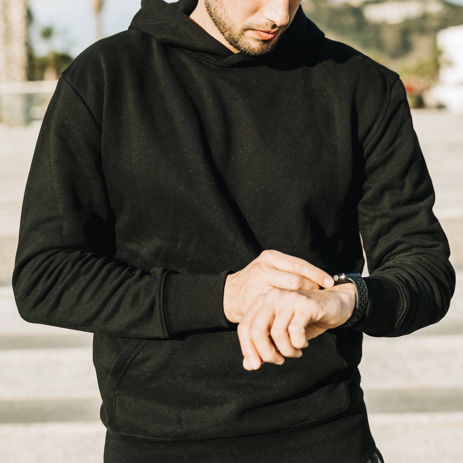 5 Modern Ways to Wear Hoodies for Men