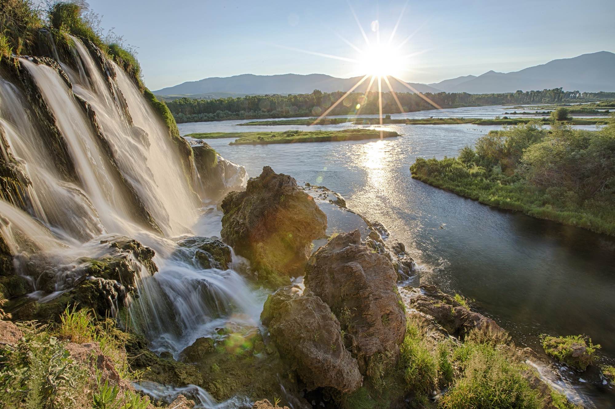 Your Ultimate Guide to the Best Places to Live in Idaho ELMENS