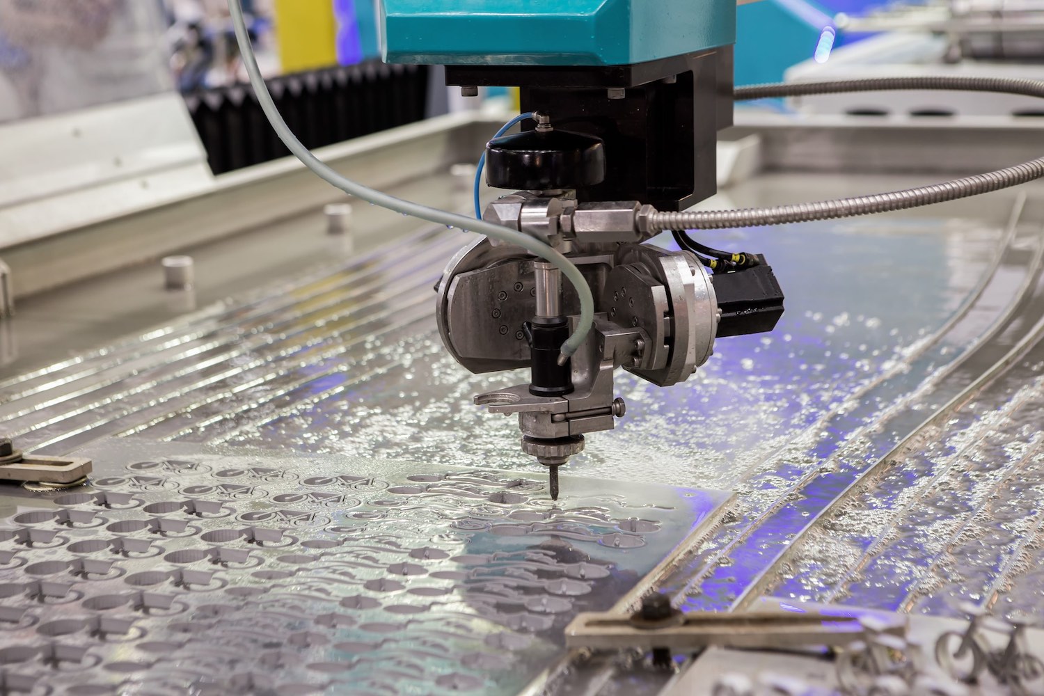 waterjet cutting machine