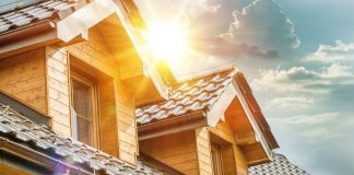 Cleaning a Roof: 5 Key Reasons it's Important