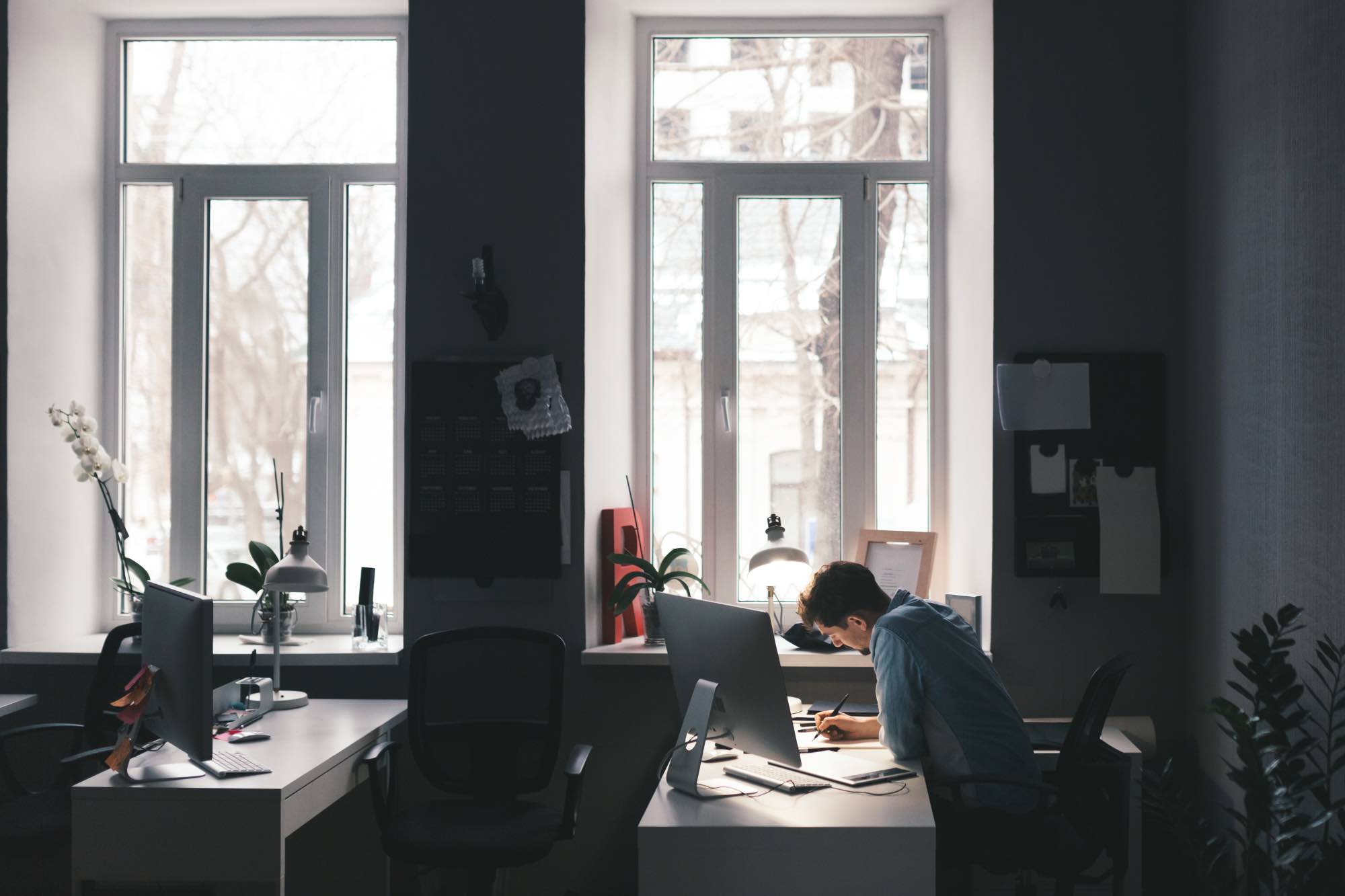 office work entrepreuner