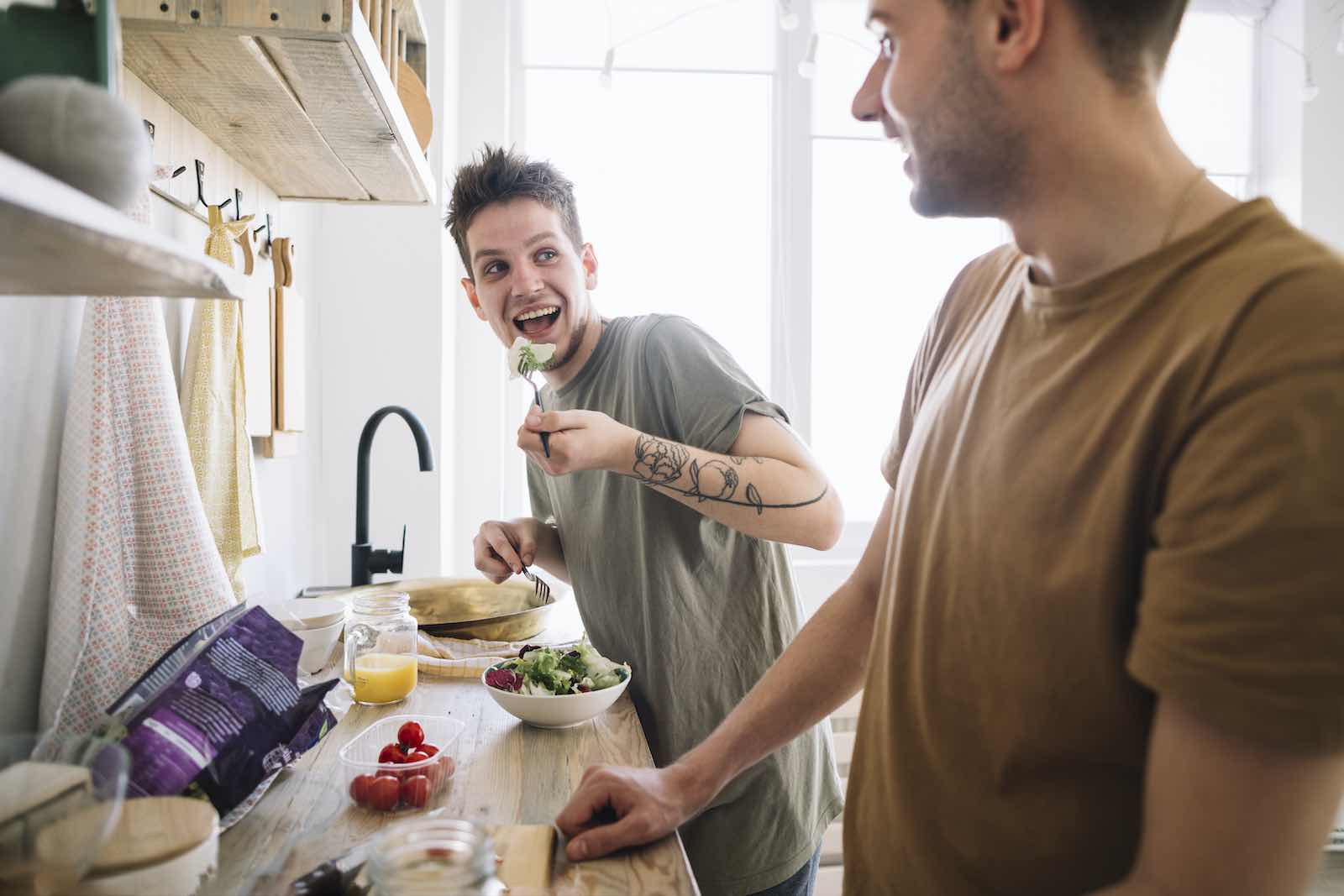 Kitchen Custom Maker vs. Flat Pack Kitchen Which is Right for