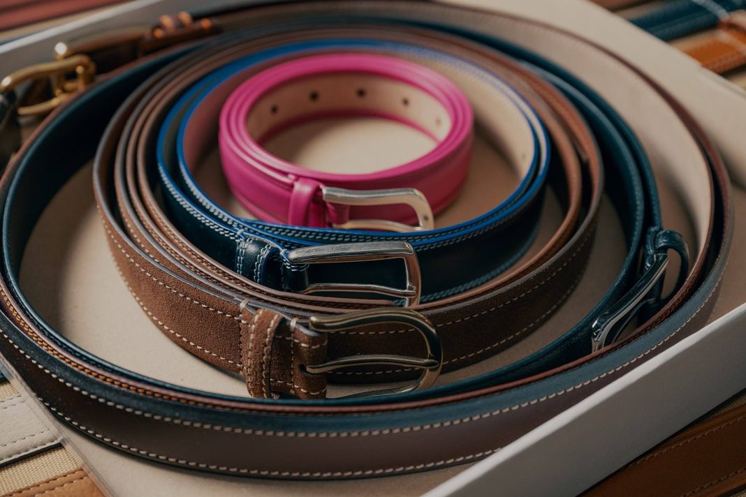 Parisini Pelletterie Leather Belt Production Parisini Pelletterie: Italian Excellence in Leather Belt Production